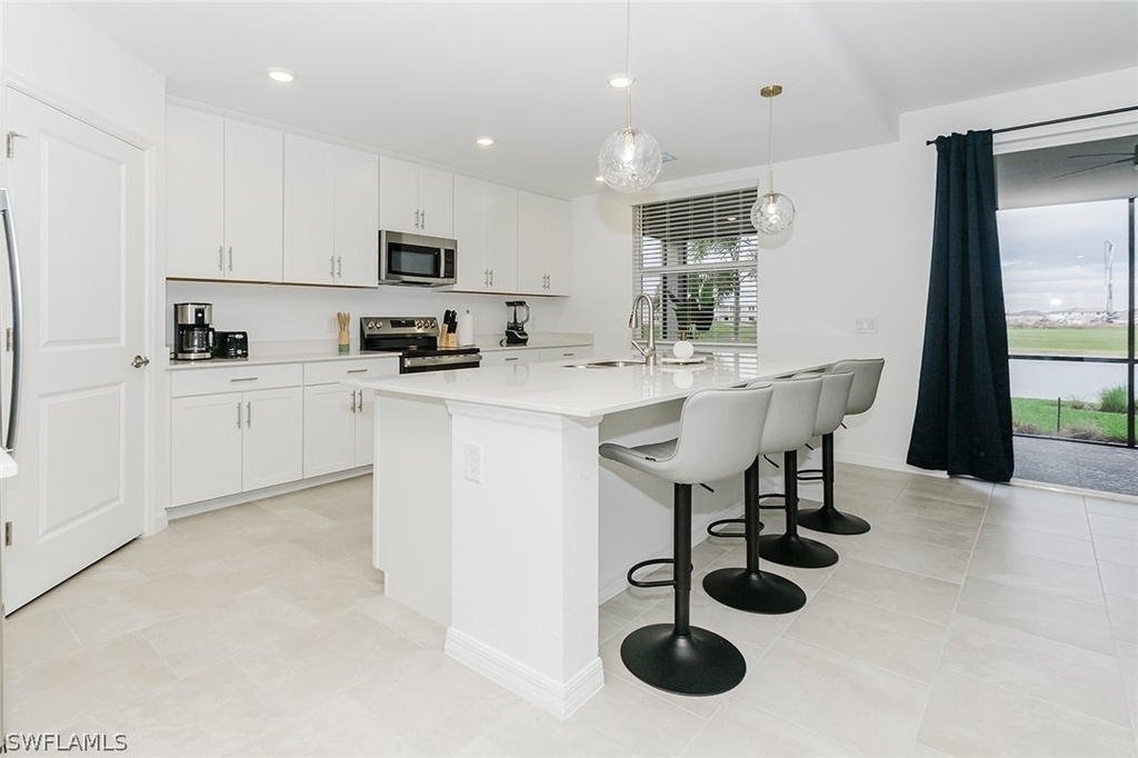 5661 Melbourne Court - Photo 6