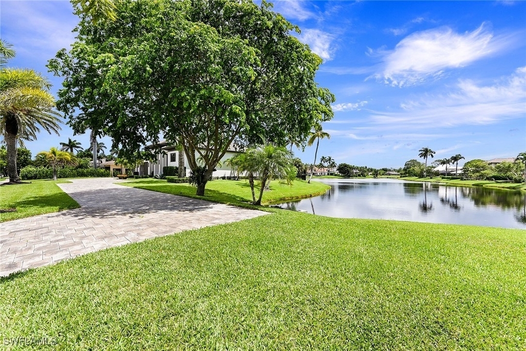 4646 Crayton Road - Photo 25
