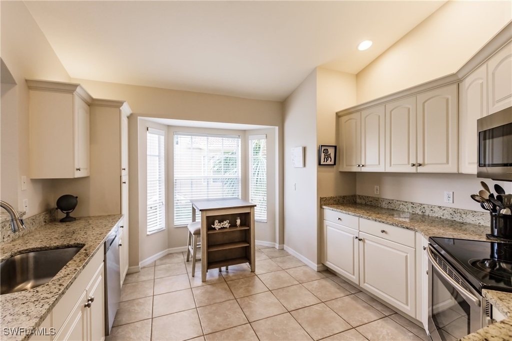 20101 Seagrove Street - Photo 11