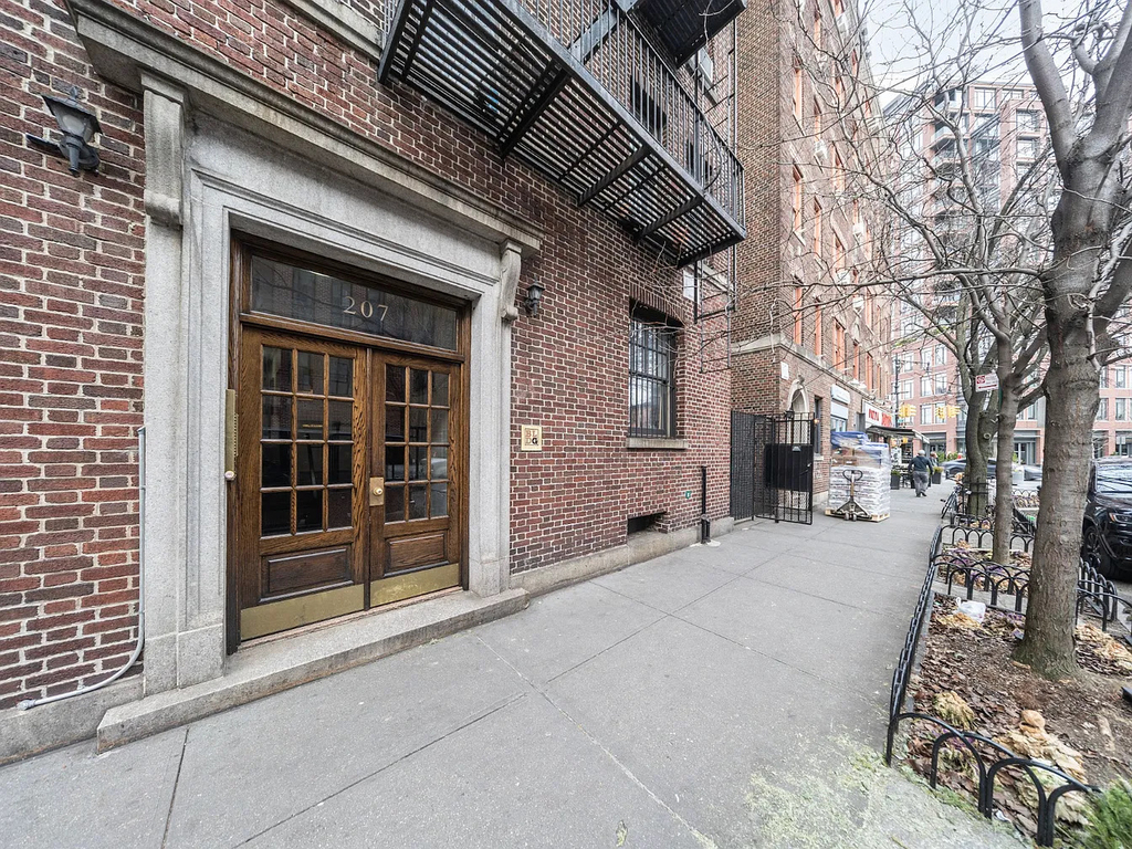  West 11th Street/ 7th acenue - Photo 7