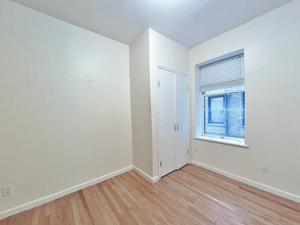  West 11th Street/ 7th acenue - Photo 2