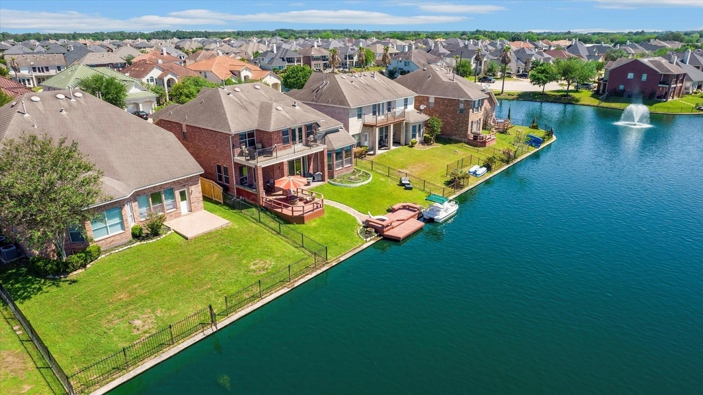18011 Darling Point Court - Photo 11