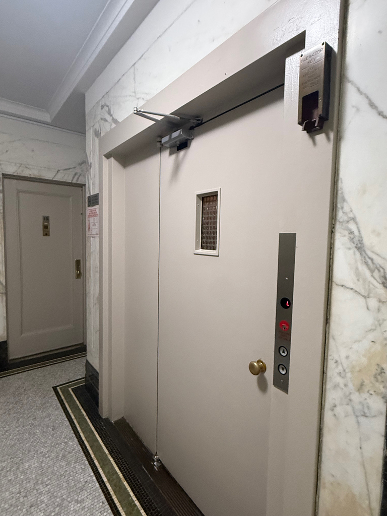 140 West 55th Street - Photo 13