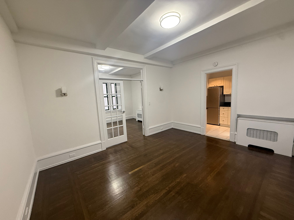 140 West 55th Street - Photo 0