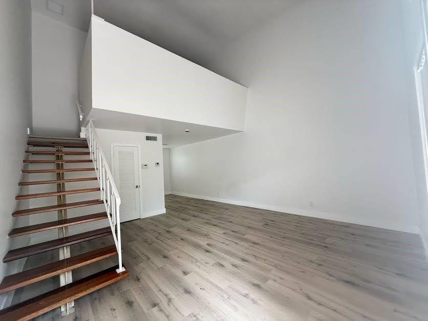 811 E Broward Boulevard - Photo 5