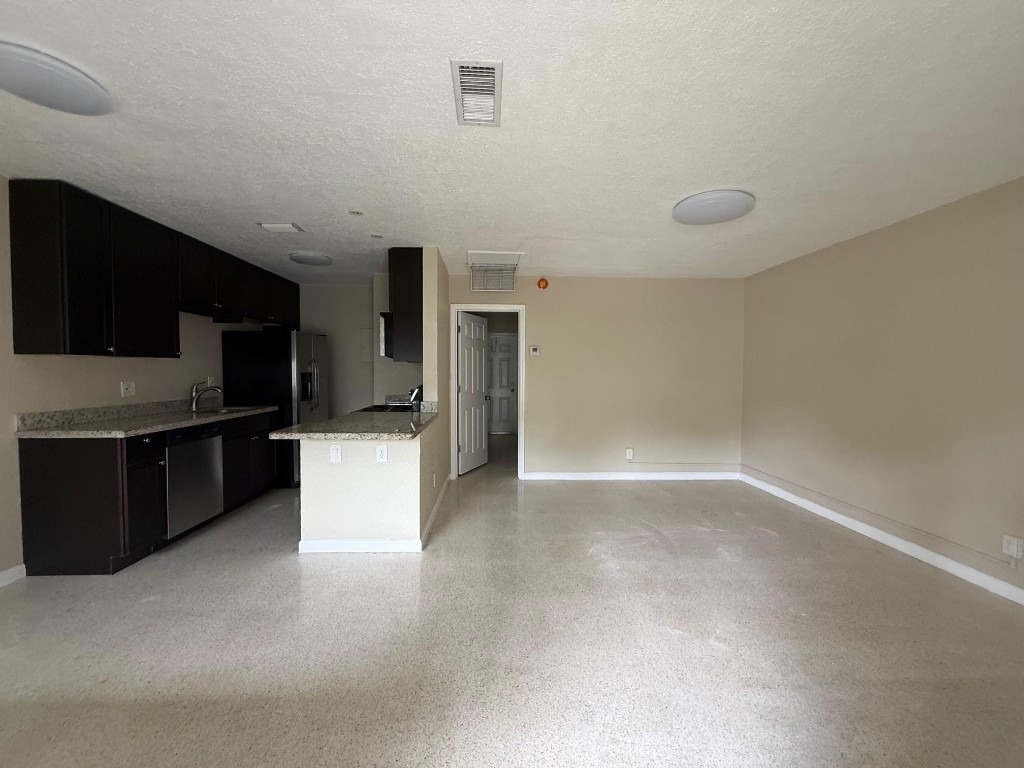 835 Ne 18th Court - Photo 7