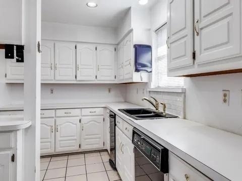 5910 Buffridge Trail - Photo 8