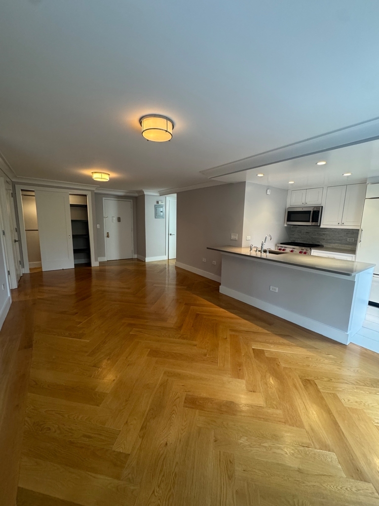 West 97th Street - Photo 0