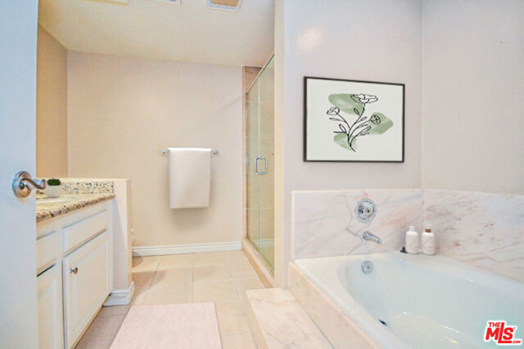 4444 Wilshire Boulevard - Photo 5