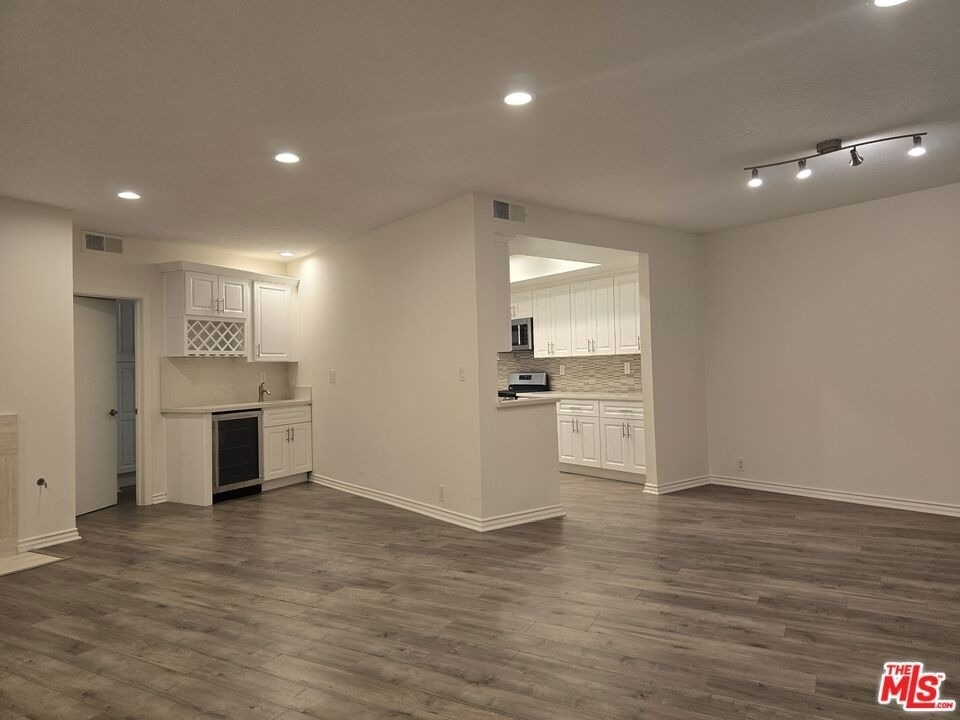 4444 Wilshire Boulevard - Photo 21