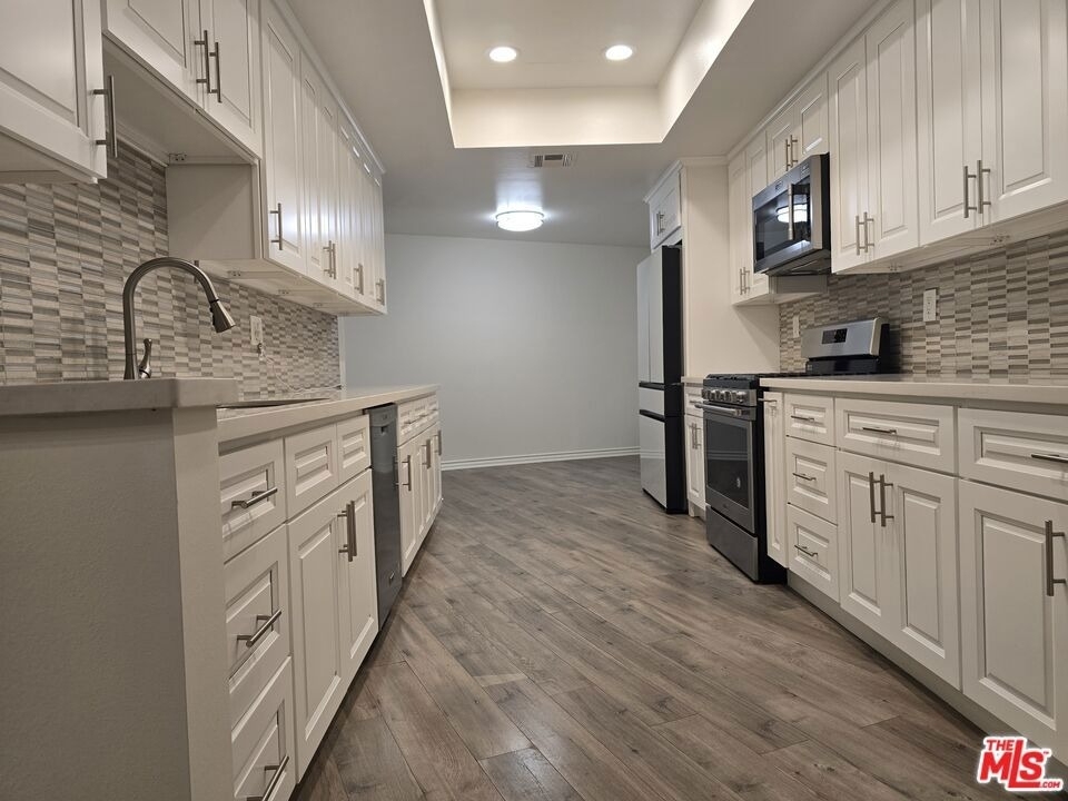 4444 Wilshire Boulevard - Photo 22