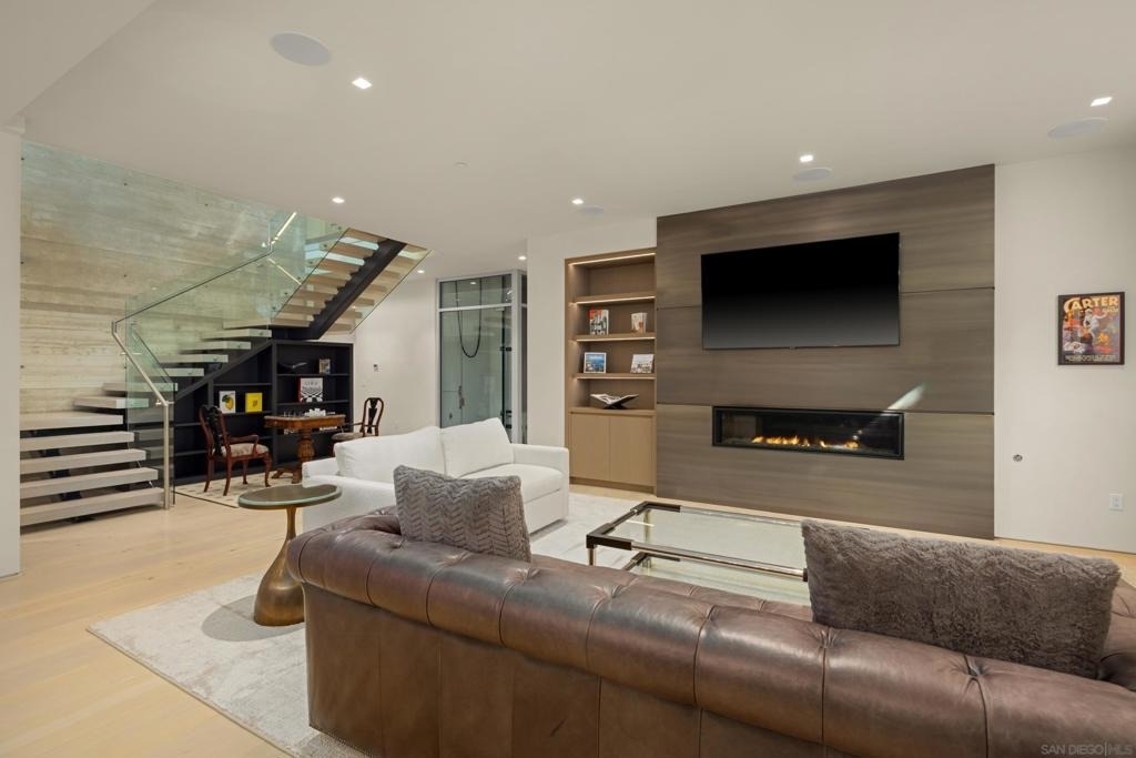 516 Stratford - Photo 21