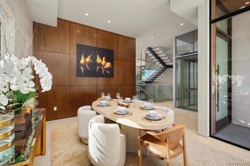 516 Stratford - Photo 16