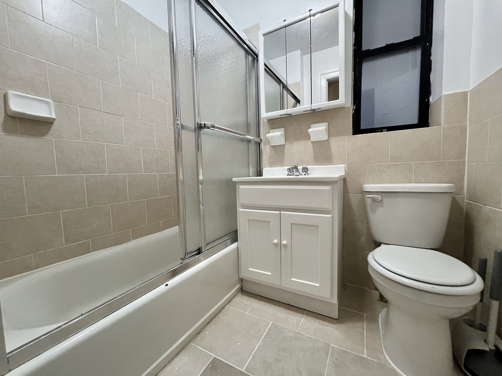 West 204th Street - Photo 4