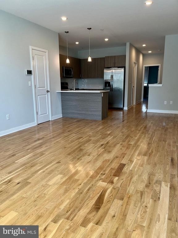 2039 N College Avenue - Photo 7