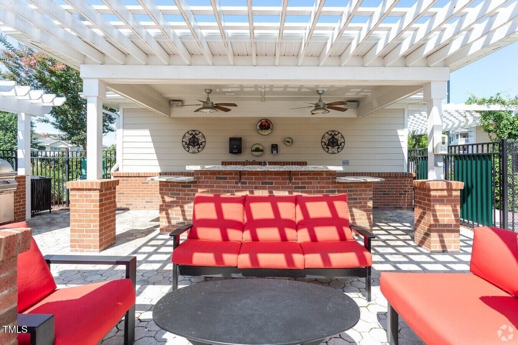 1000 Broadstone Way - Photo 16