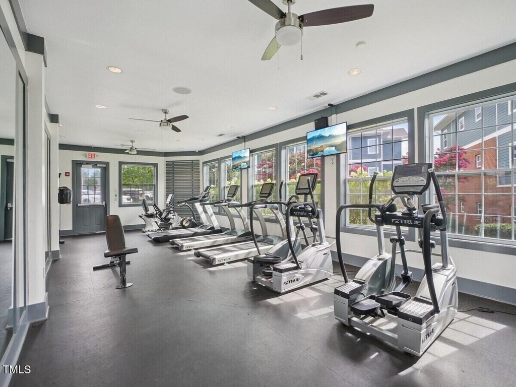 1000 Broadstone Way - Photo 29