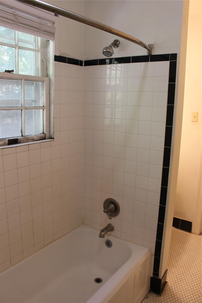 2309 Shoal Creek Blvd - Photo 17