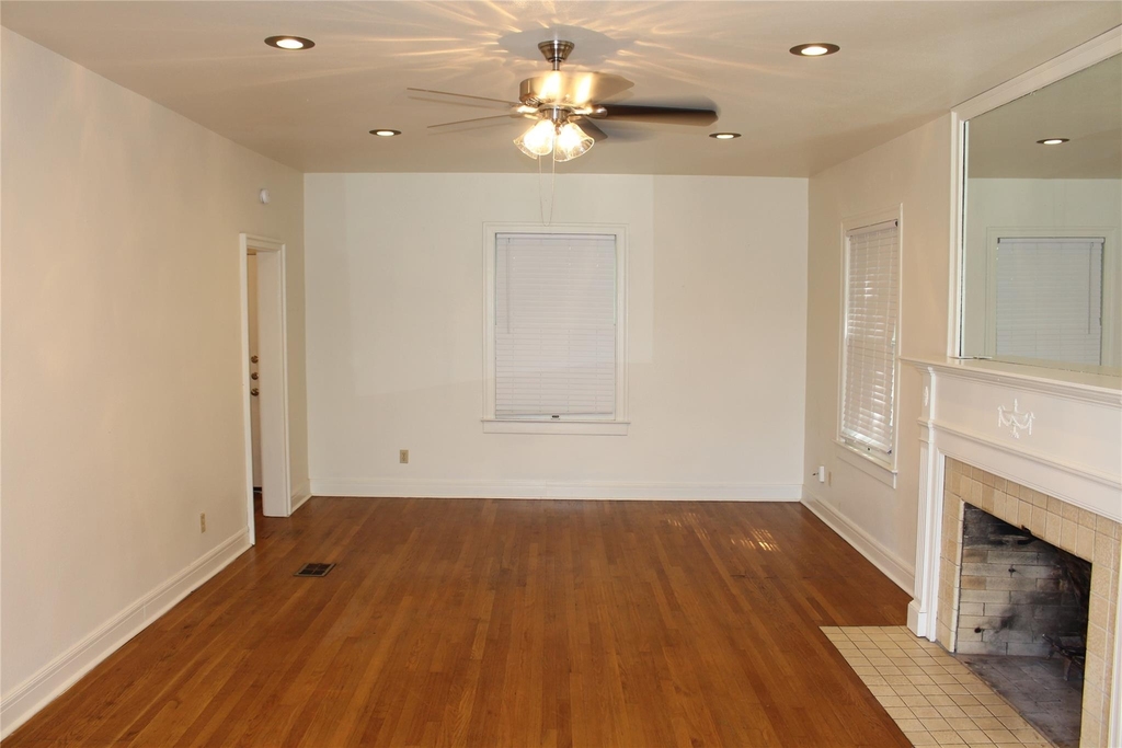 2309 Shoal Creek Blvd - Photo 3