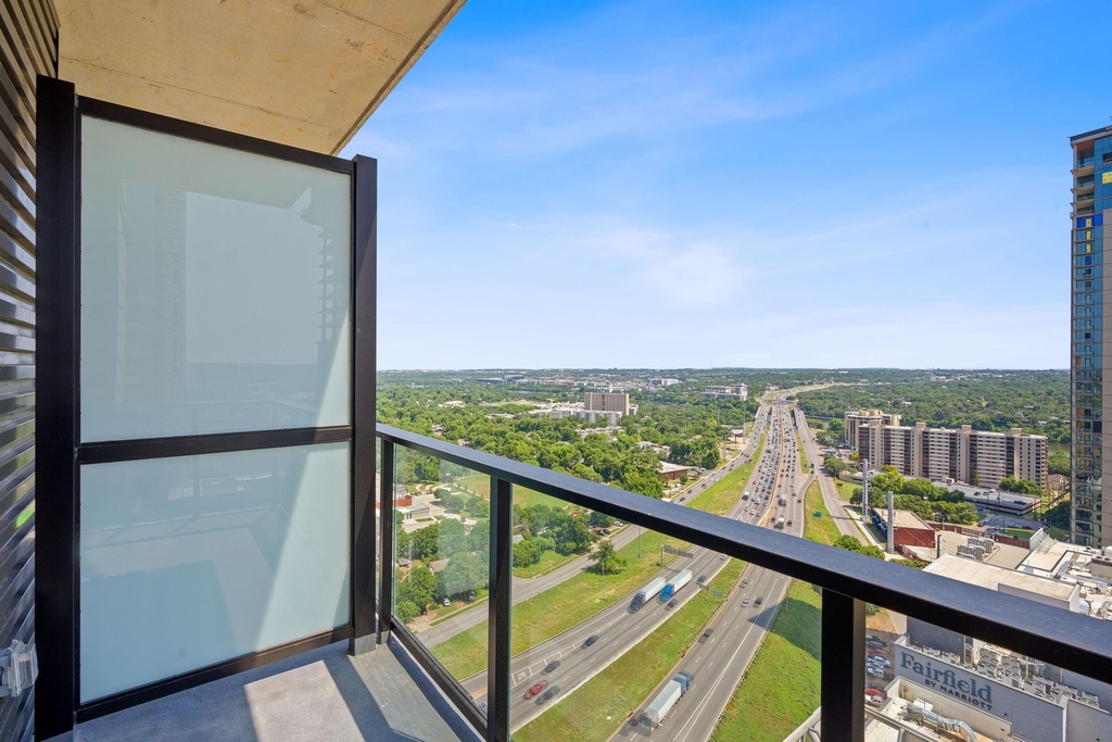 84 East Ave - Photo 15