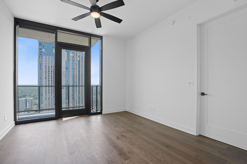 84 East Ave - Photo 7