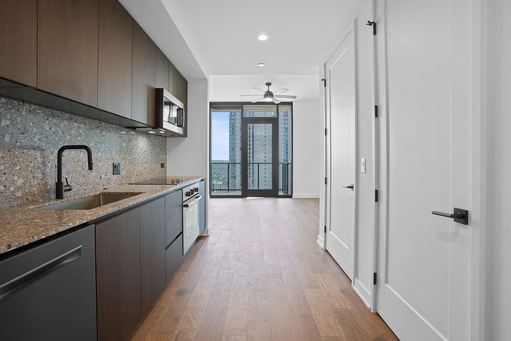 84 East Ave - Photo 1
