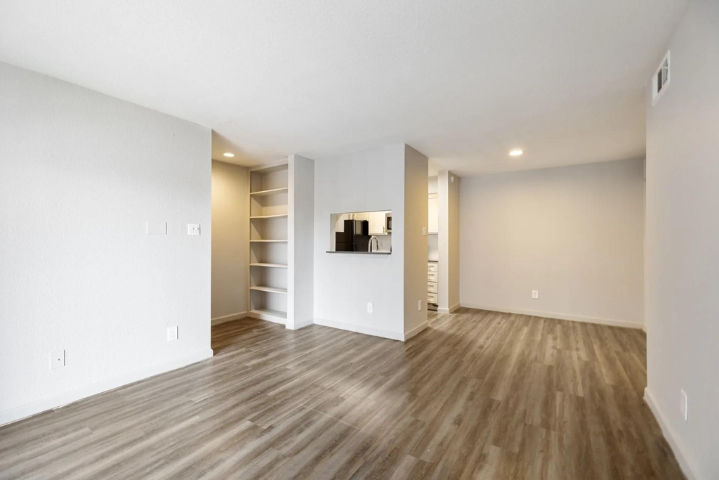 8701 Town Park Drive - Photo 9