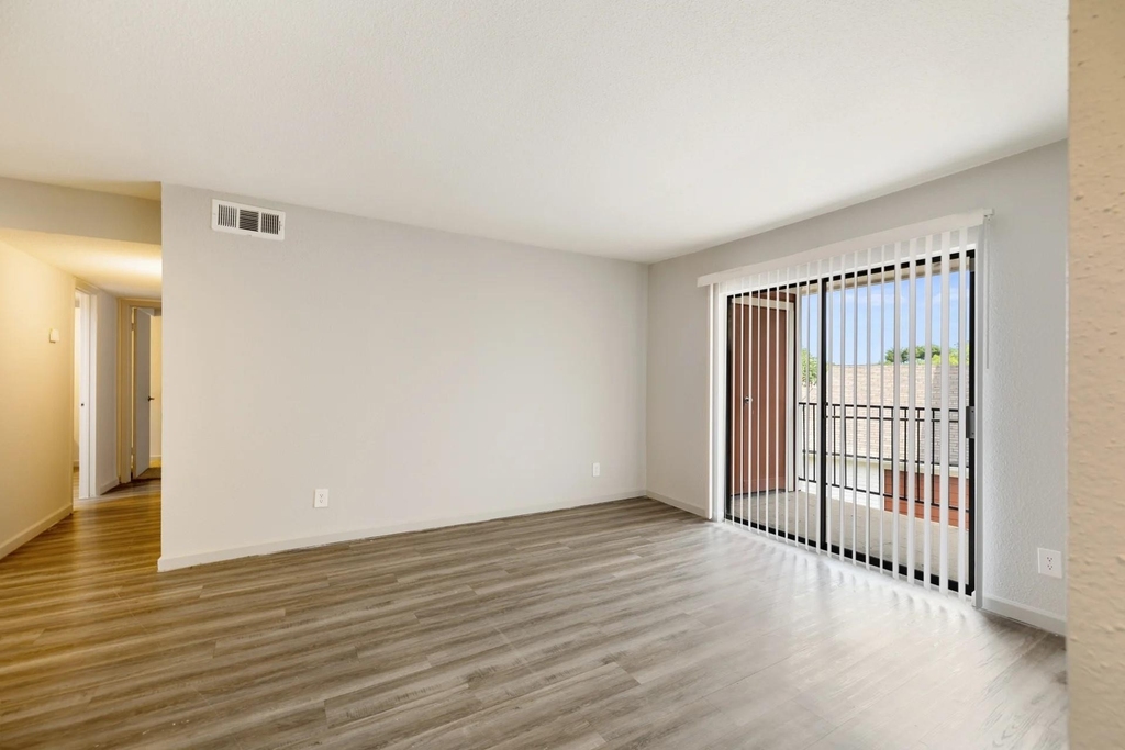 8701 Town Park Drive - Photo 8