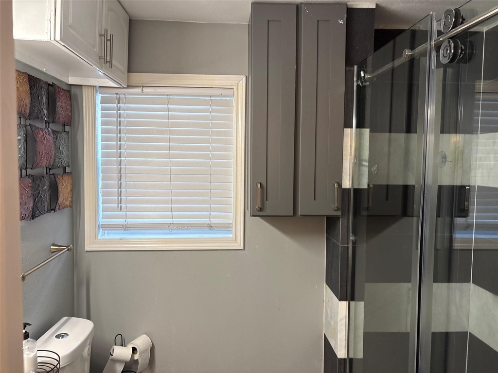 2201 Nettleton - Photo 11