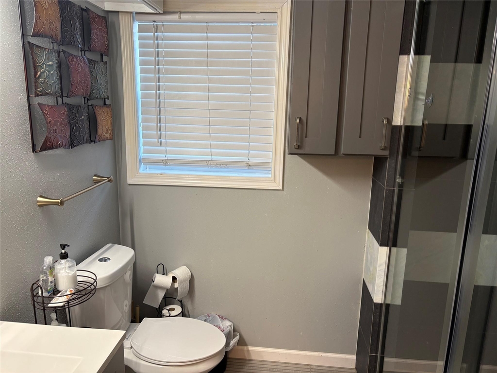 2201 Nettleton - Photo 17