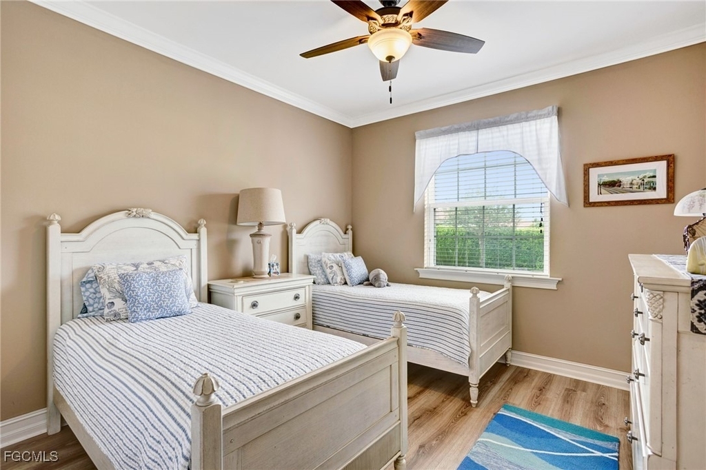 12710 Olde Banyon Boulevard - Photo 3