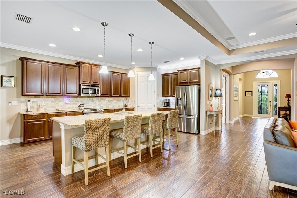 12710 Olde Banyon Boulevard - Photo 14