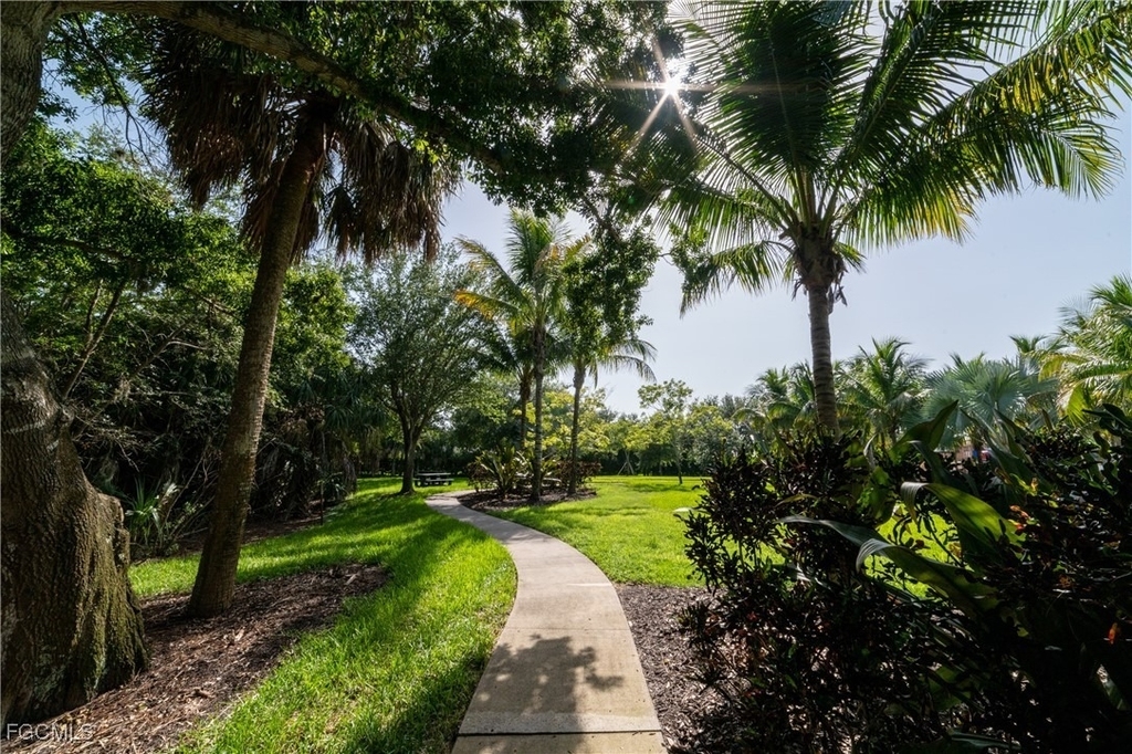 12710 Olde Banyon Boulevard - Photo 42