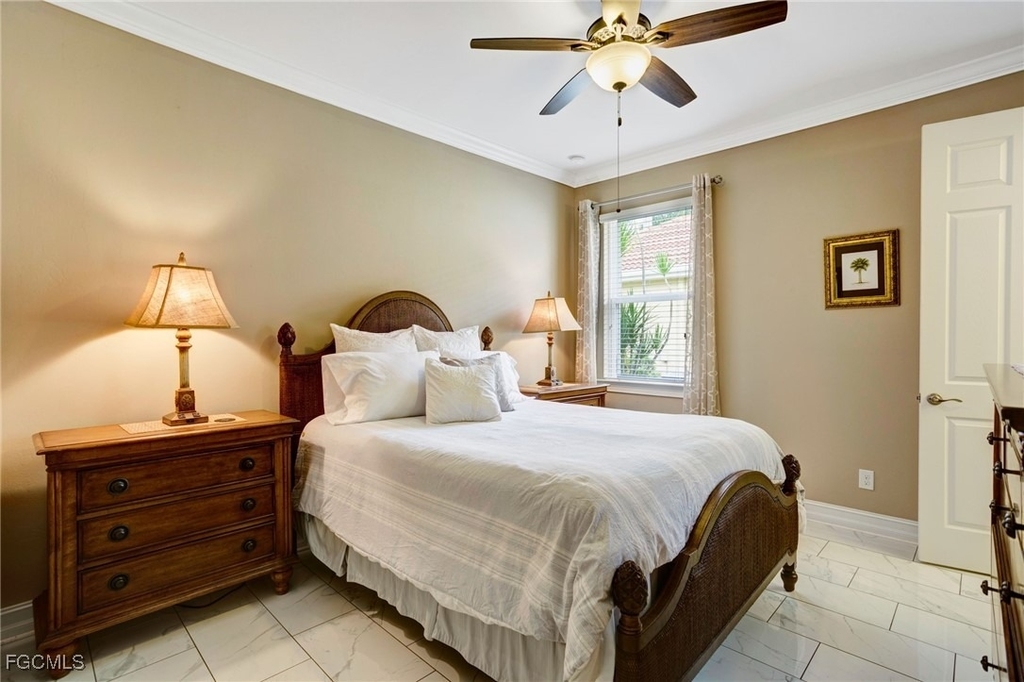 12710 Olde Banyon Boulevard - Photo 15