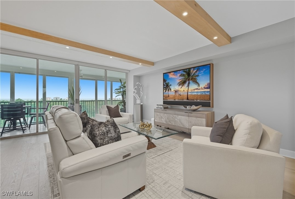 7515 Pelican Bay Boulevard - Photo 7