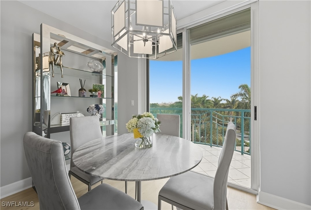 7515 Pelican Bay Boulevard - Photo 17