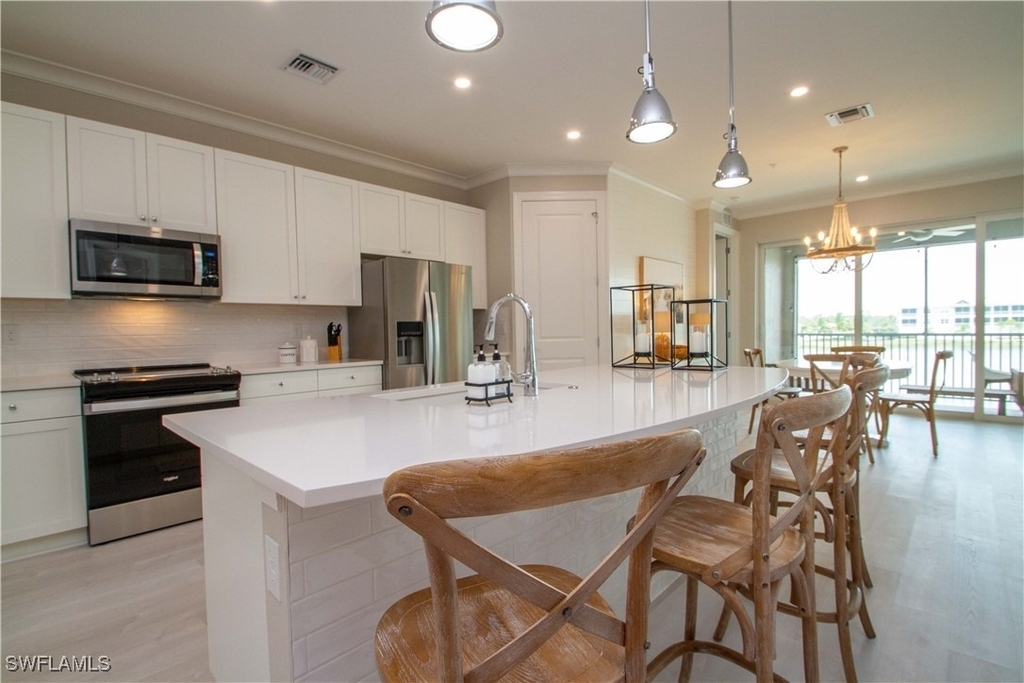 251 Indies Drive E - Photo 9