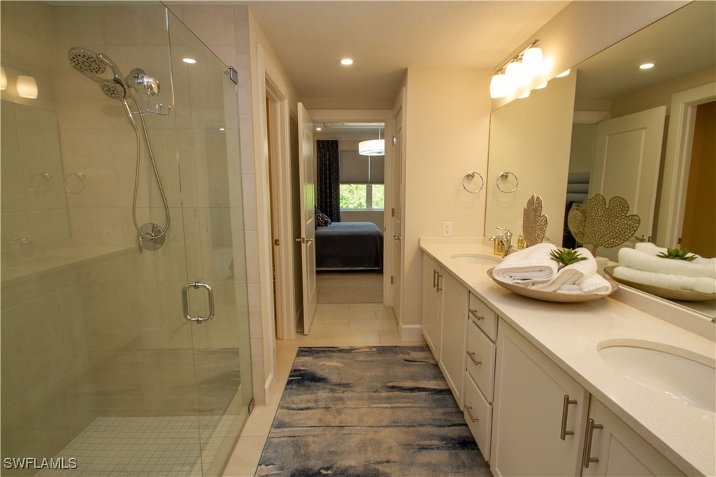 172 Indies Drive E - Photo 18