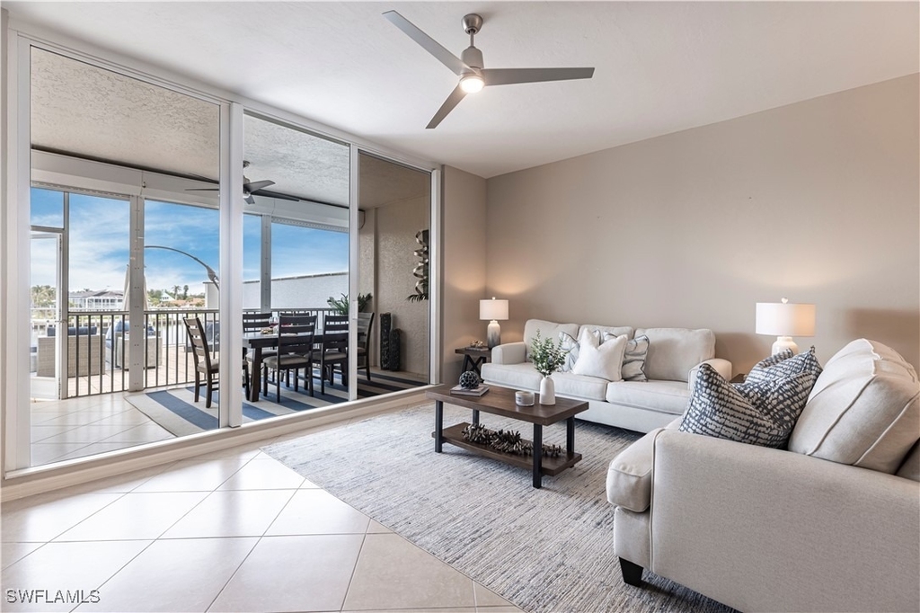 410 Flagship Drive - Photo 2