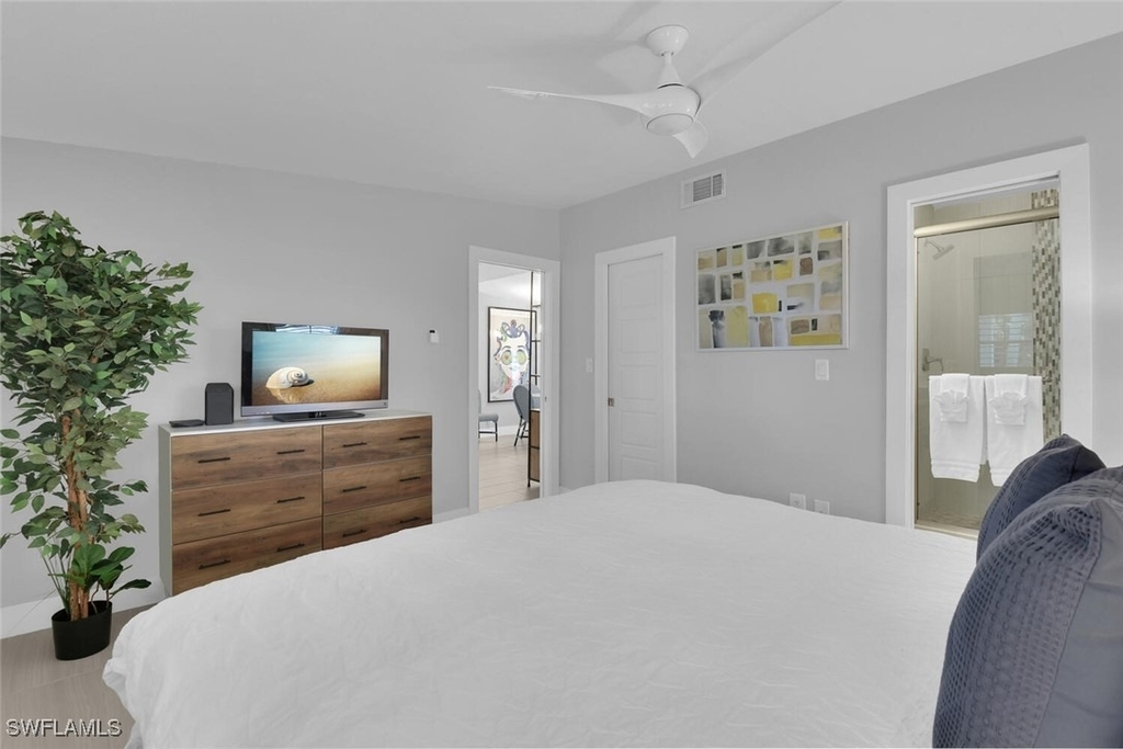 2048 Harbor Lane - Photo 10