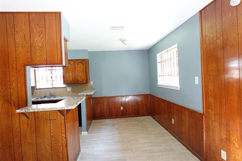 10642 Wolbrook Street - Photo 3