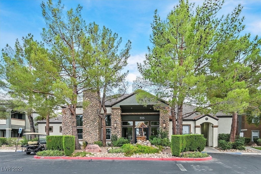 555 E Silverado Ranch Boulevard - Photo 24