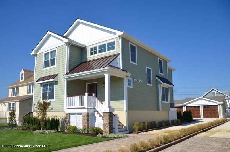 23 Parkway - Photo 0