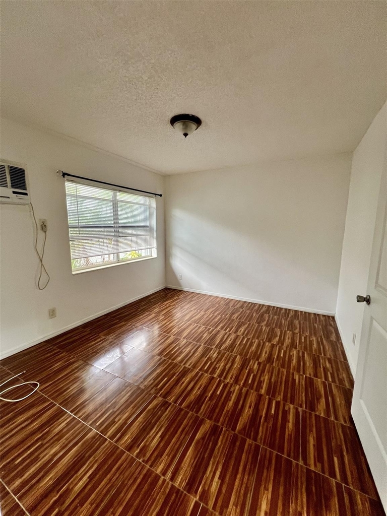 2918 N Ocean Blvd - Photo 2