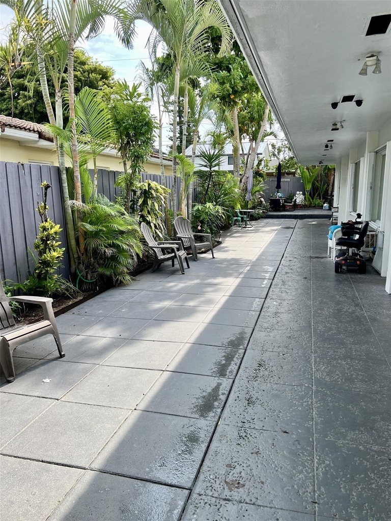2918 N Ocean Blvd - Photo 3