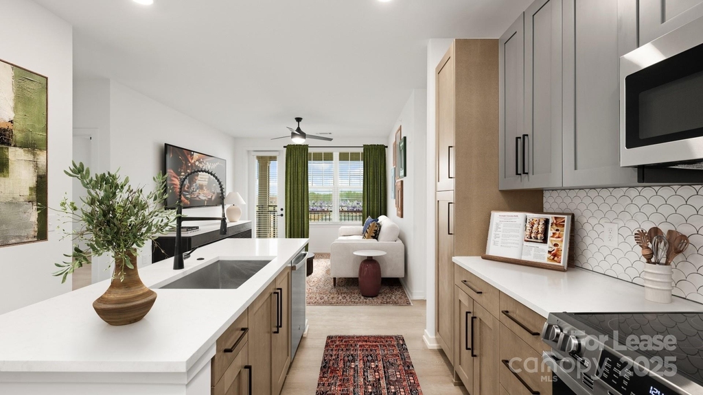 10500 Midway Park Drive - Photo 11