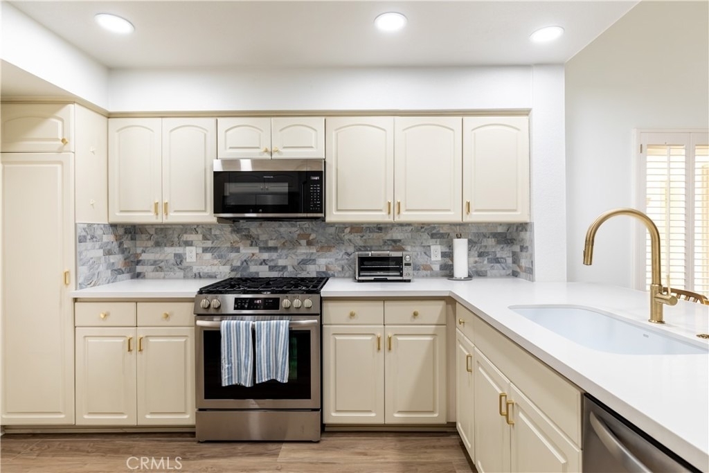 216 Desert Falls Drive East - Photo 12
