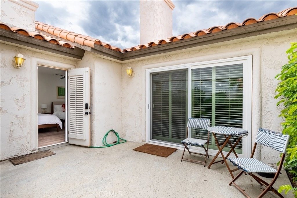 216 Desert Falls Drive East - Photo 32