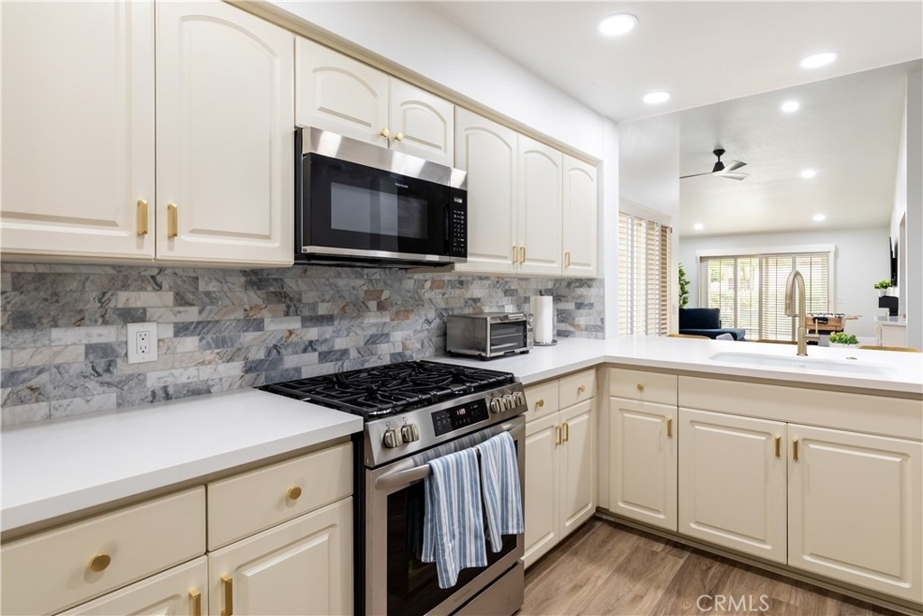 216 Desert Falls Drive East - Photo 14