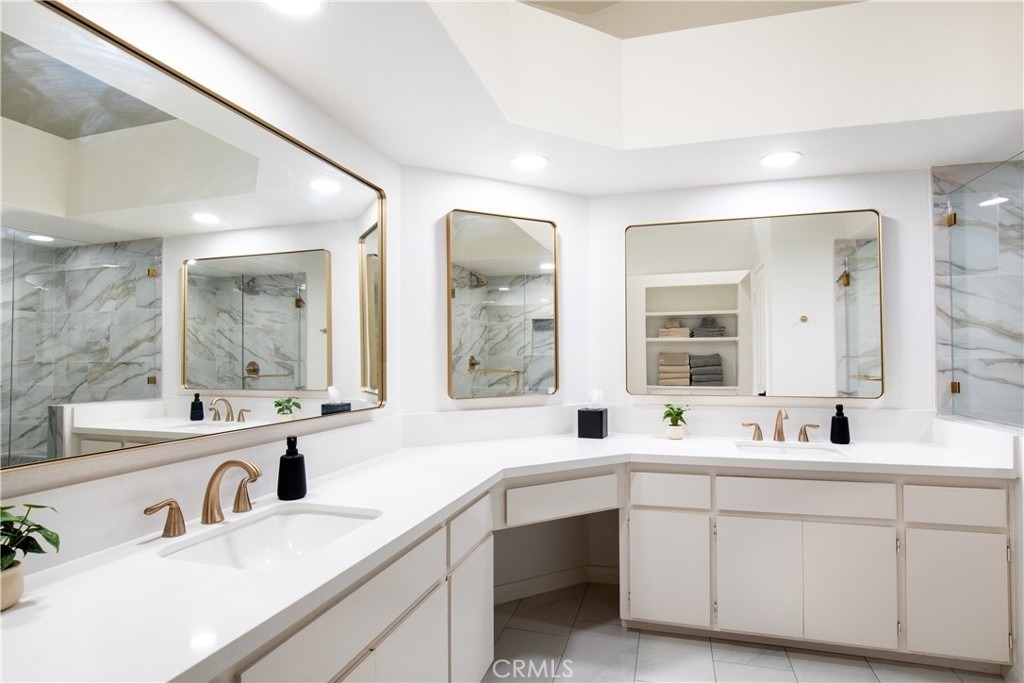 216 Desert Falls Drive East - Photo 22